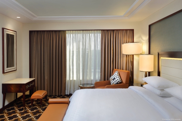 Sheraton Grand Pune Bund Garden Hotel